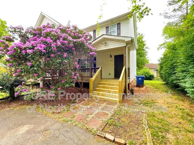Building Photo - 16 Evergreen Ave