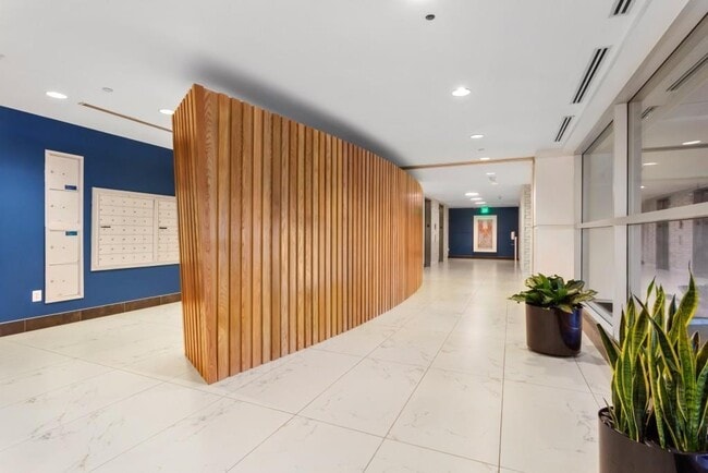 Photo - 923 Peachtree St NE Unit 838