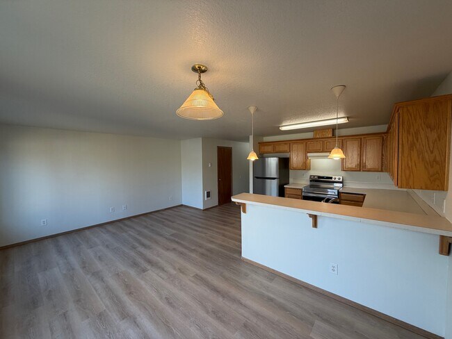 Photo - 1139 2nd St NW