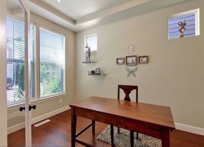 Photo - Prime Location - Bonny Slope/Cedar Mill Gorgeous 4 Bedroom, Backs To Greenspace, Central Air-Con...
