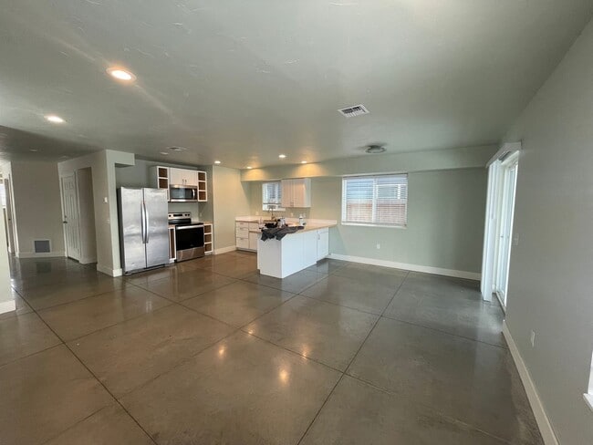 Photo - Columbia Falls Townhome