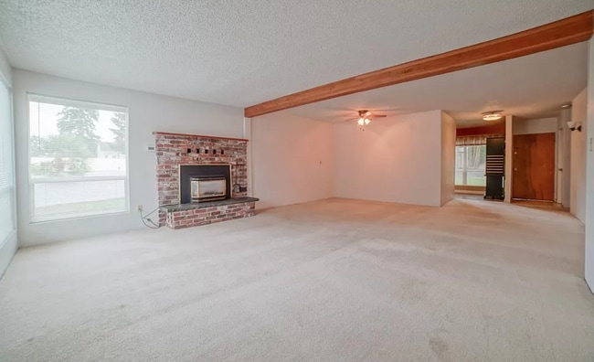 Photo - 1615 S 359th St