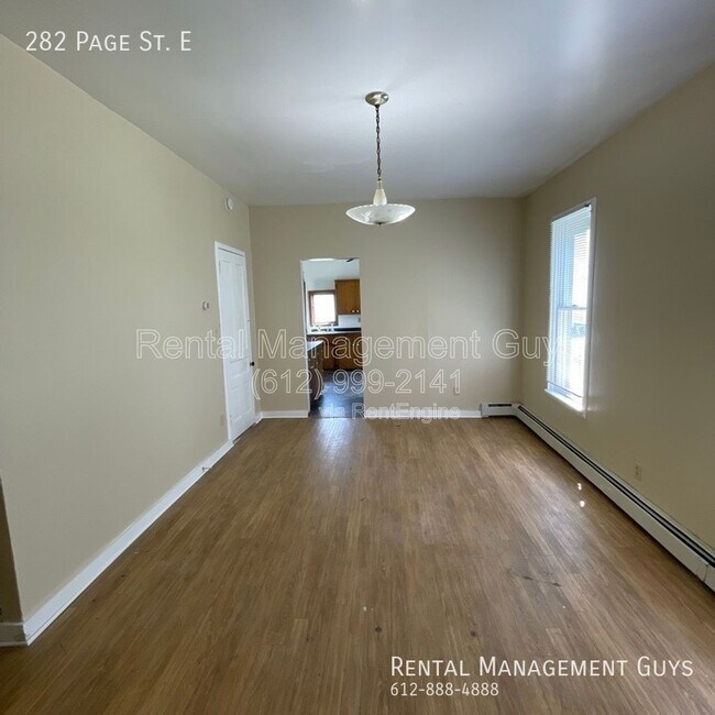 Photo - 282 Page St E