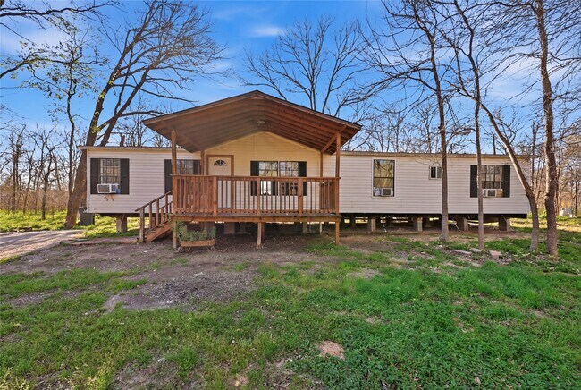 Photo - 39512 Donigan Rd