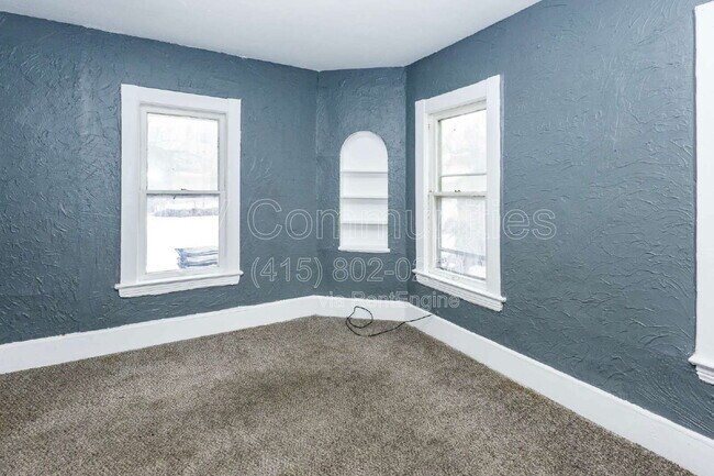 Photo - 2142 W 105th St