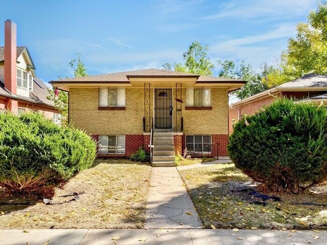 Photo - 4120 Clay St House