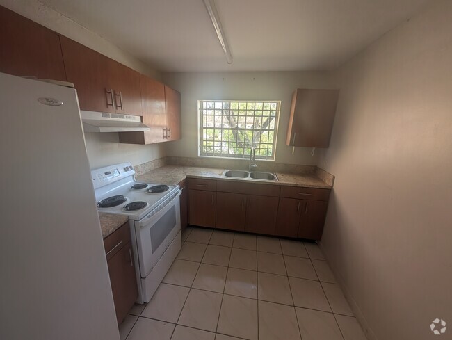 Building Photo - 20422 NW 29th Pl Rental