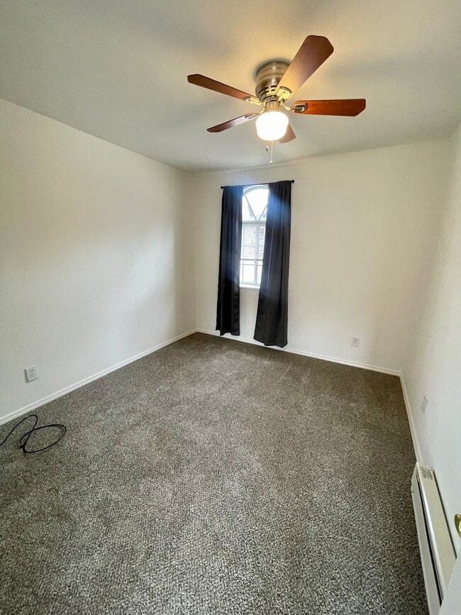 Manitou Springs 2 bedroom / 1 bath Availab... Rental House Rental in