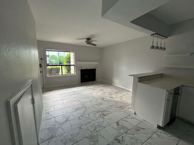 Photo - 1902 Dartmouth St Unit O3