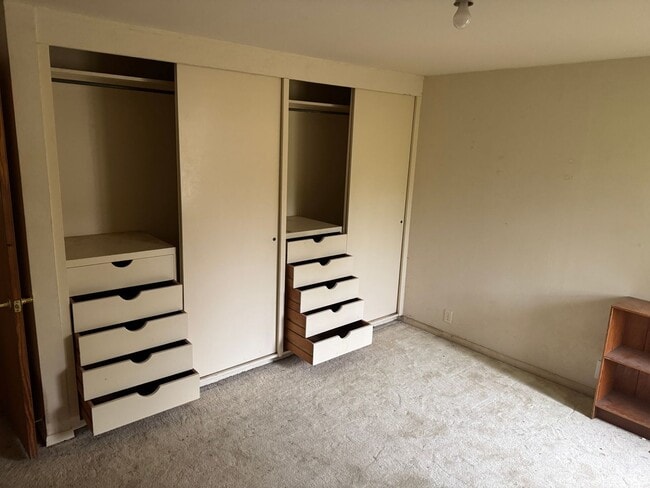 Photo - Great Home on acreage!