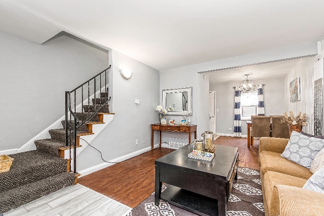 Photo - 51 King Ave Unit B