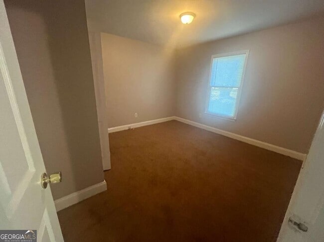 Photo - 160 Fair Oaks Dr