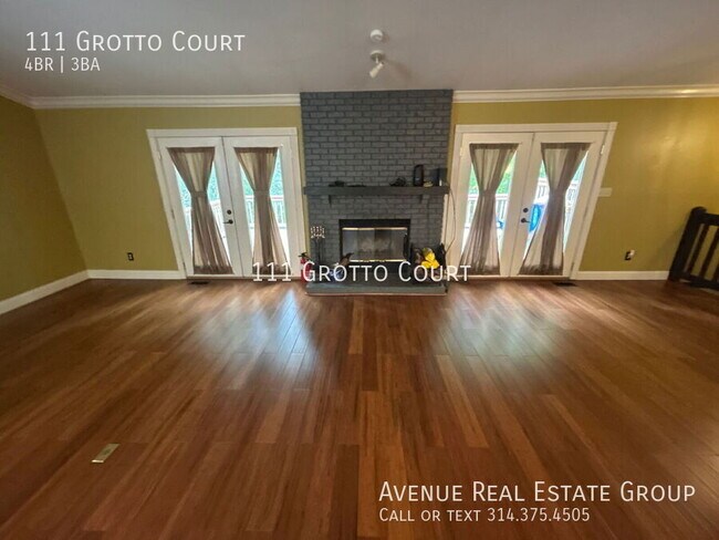 Photo - 111 Grotto Ct