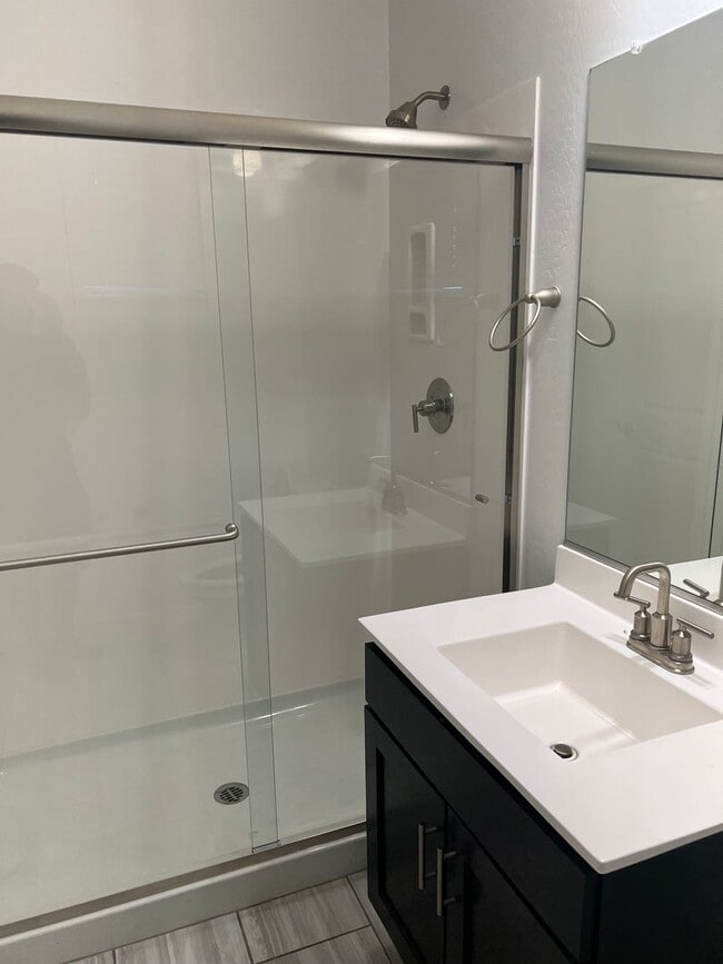 Photo - gated community 4 bed 2 bath home