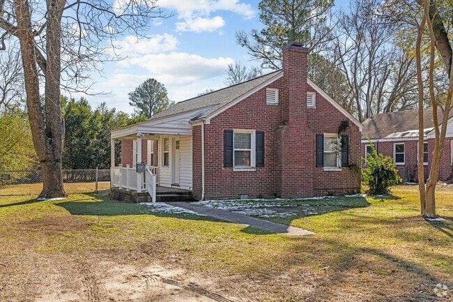 Building Photo - 1605 Oakwood Ave Rental