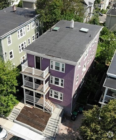 Building Photo - 52 Clarendon Ave Unit 3 Rental