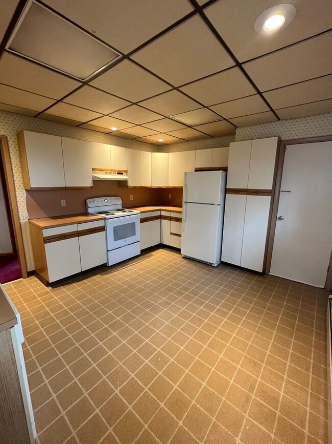 Photo - 940 Woodlawn St Unit First Floor