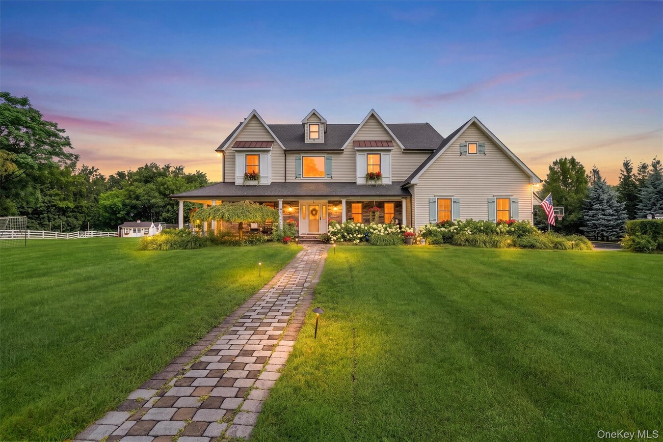 Photo - 3 Canterbury Ln