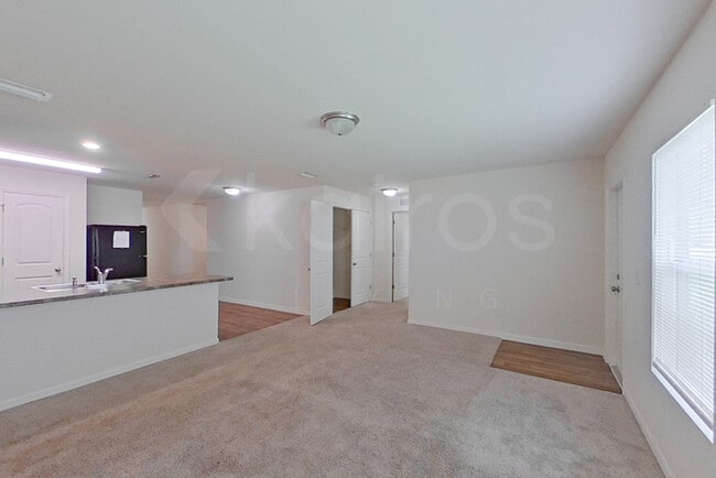 Photo - 2920 NE 2nd Ave