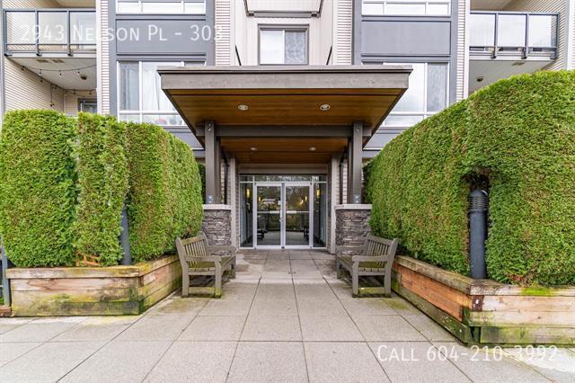 Building Photo - Spacious 1 Bedroom + Den Condo Unit 303