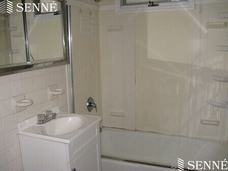 Photo - 1537 Cambridge St Unit 1