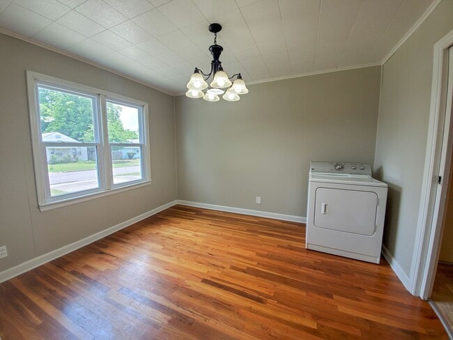 Photo - 3 Bed 1 Bath Home in Shawnee