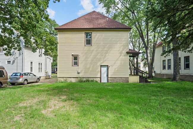 Photo - 1439 8th Ave