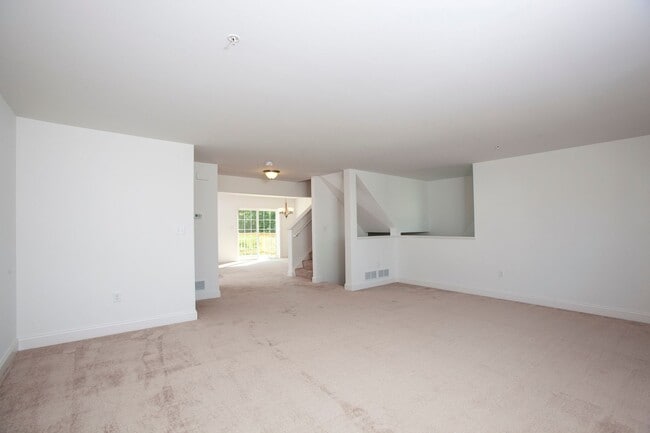 Photo - Three Bedroom Luxury Townhome!