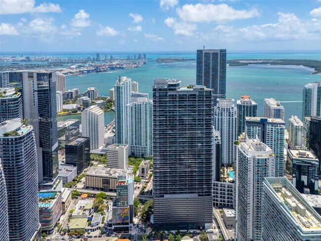 Photo - 1000 Brickell Plaza Unidad 2709