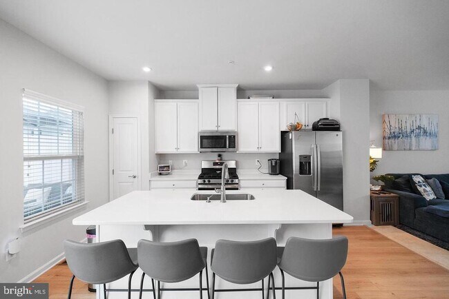 Photo - 52 Caswell Dr