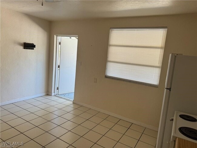 Photo - 12919 First St