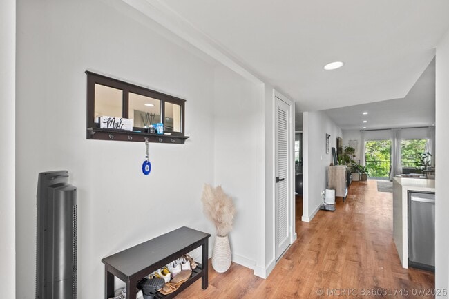 Photo - 6361 N Falls Cir Dr Unit 305