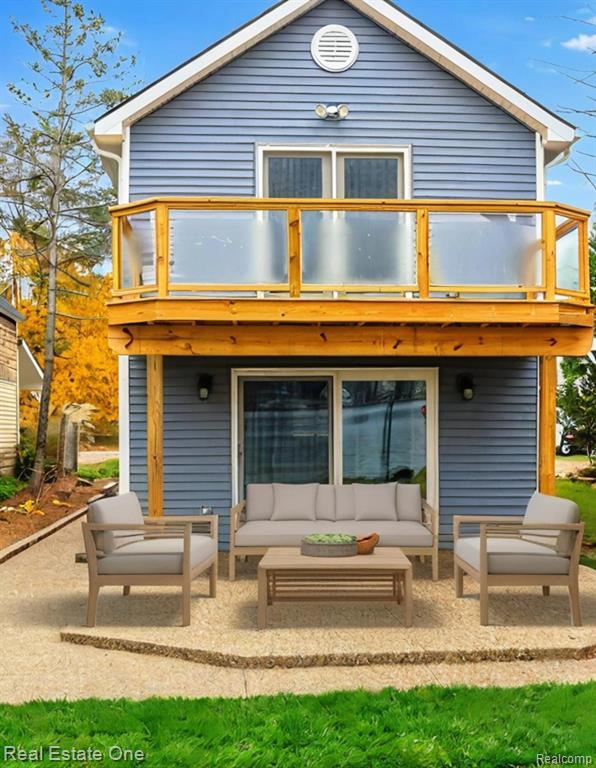 Photo - 121 N North Shore Dr