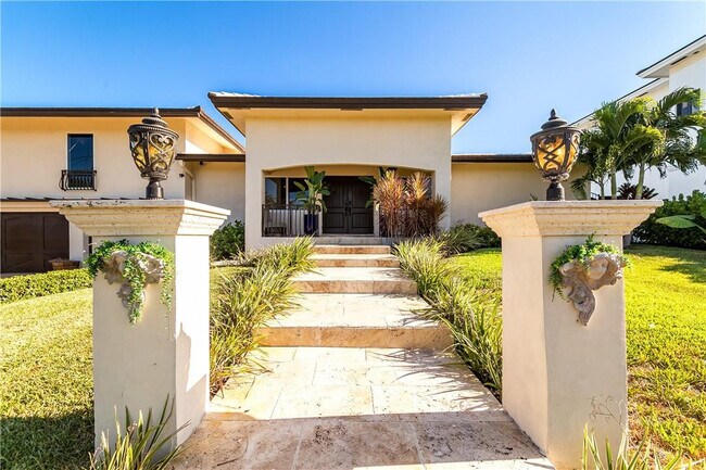 Photo - 2948 NE 35th Ct