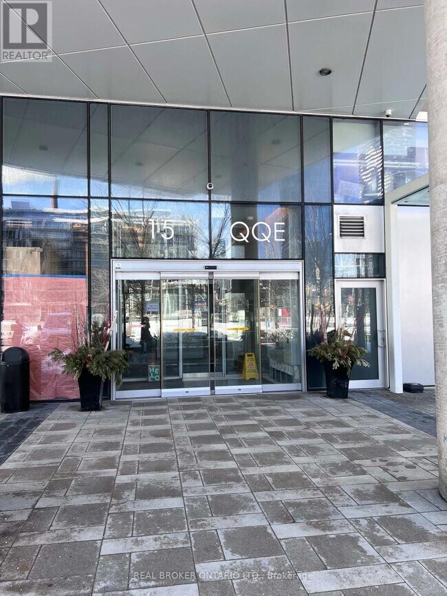 Photo - 15 Queens Quay E Unité 2608