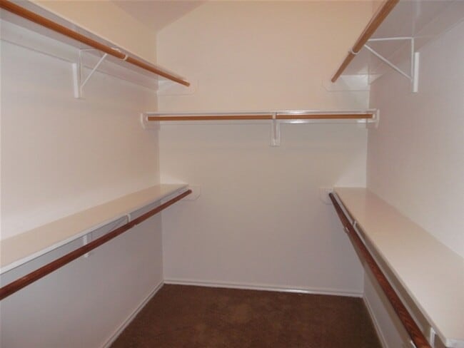 Photo - 1835 Manor Dr