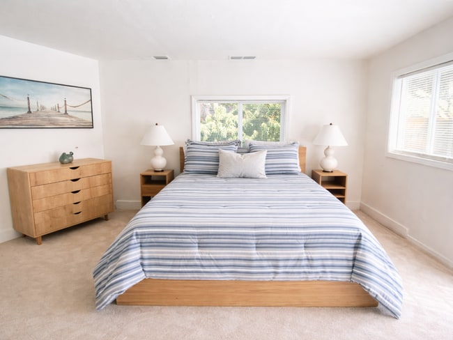 Photo - 2404 Chatsworth Blvd Unit Studio