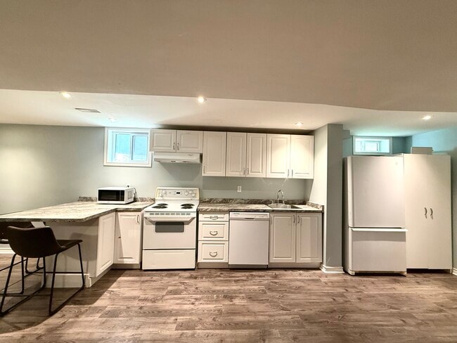 Photo - 19 Patricia St Unit L