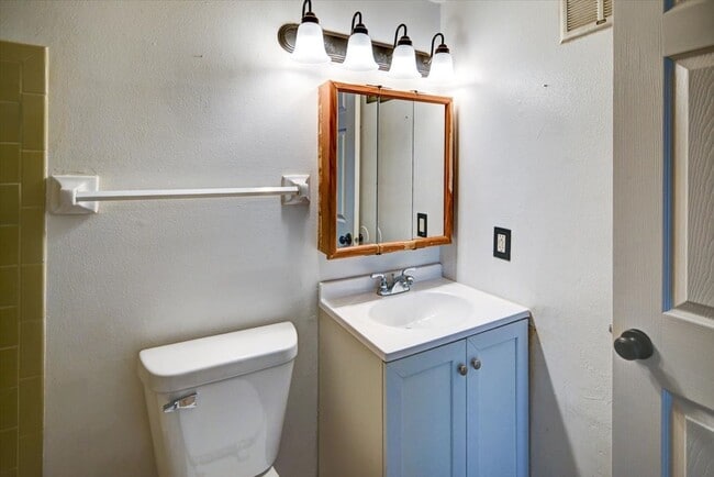 Photo - 3724 W Karstens Dr Unidad #4