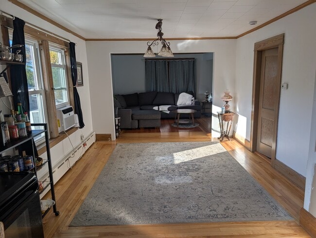 Dining room - 8 Valley St Unit 2