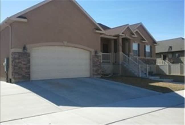 Building Photo - 1287 Reese Dr