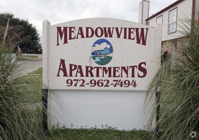 Photo - Meadowview Apartments