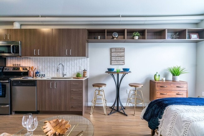 Photo - The Thornton Apartments