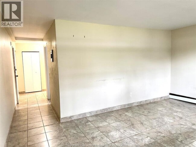 Photo - 2035 University Ave W Unit 101