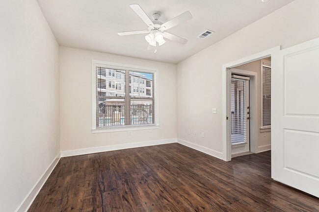 Mariposa Communications Parkway 55+ Apartment Homes