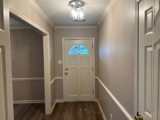 Photo - 290 Rose Trellis Rd