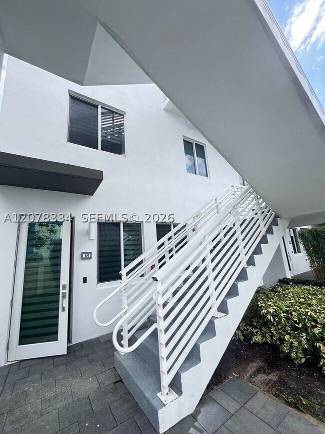 Photo - 101 NW 64th Way