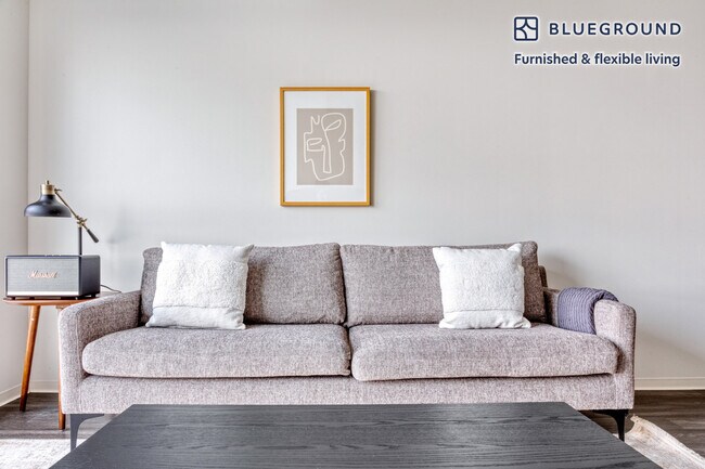 Photo - 22 Water St Unit FL3-ID462