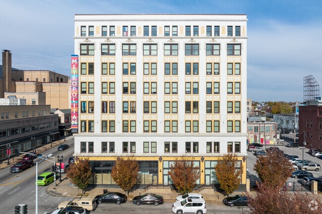 Metropolitan Lofts