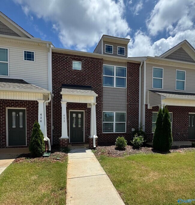 Building Photo - 422 Falls Pointe Rental
